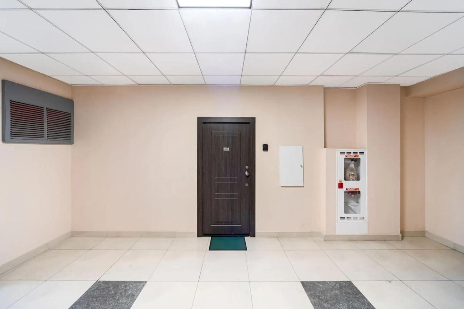 Fantastic Apartments Near Republic Square, Perfect Location, Mystreet Company エレバン エクステリア 写真