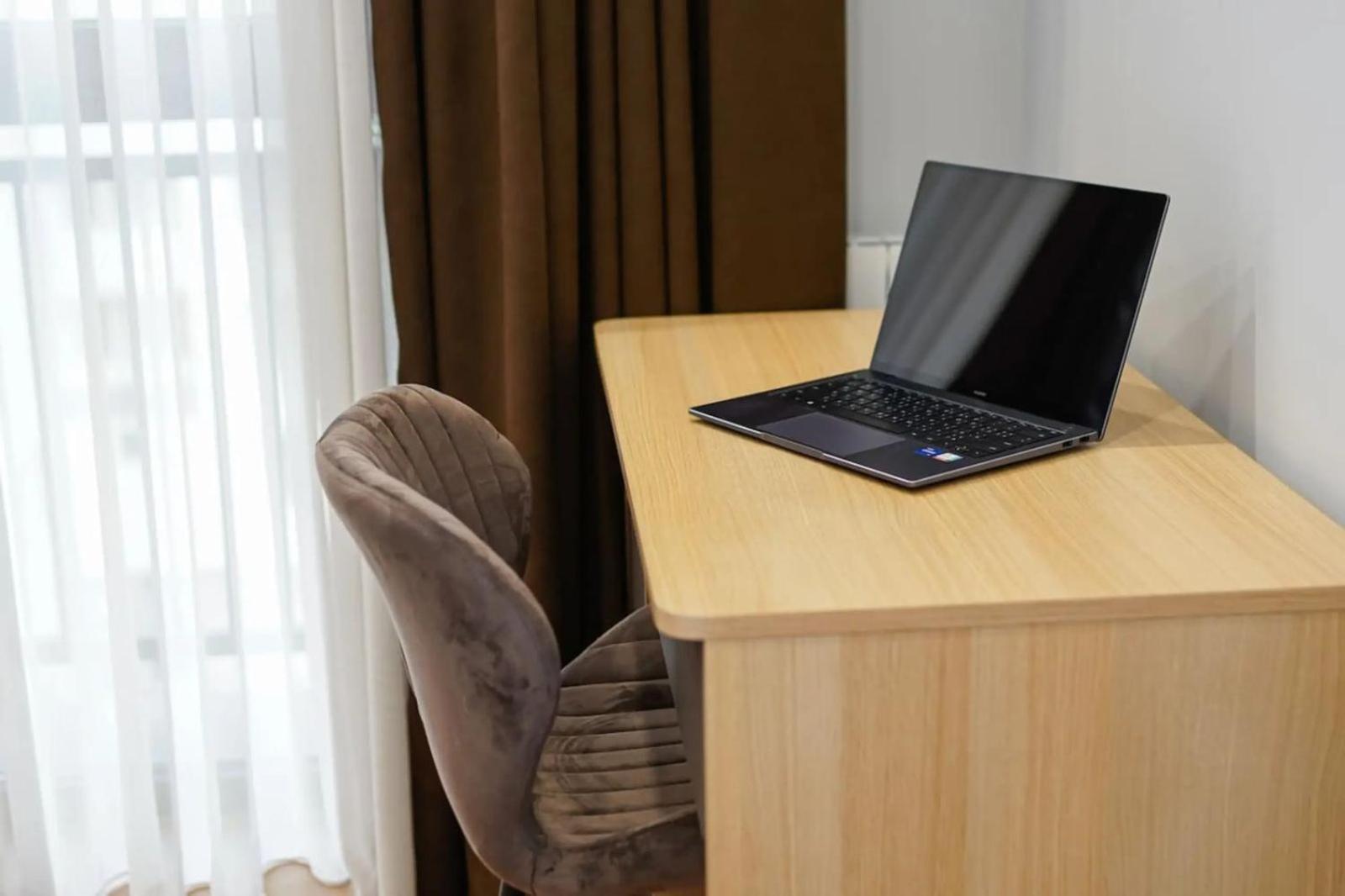 Fantastic Apartments Near Republic Square, Perfect Location, Mystreet Company エレバン エクステリア 写真