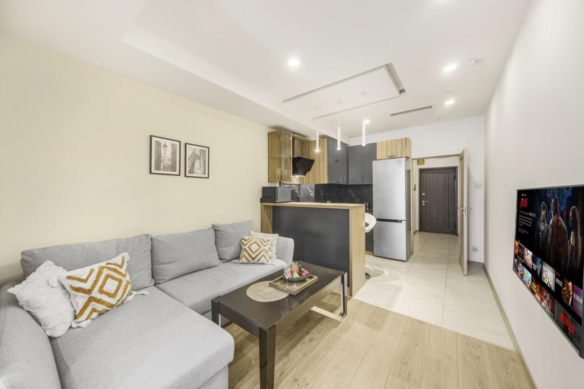 Fantastic Apartments Near Republic Square, Perfect Location, Mystreet Company エレバン エクステリア 写真